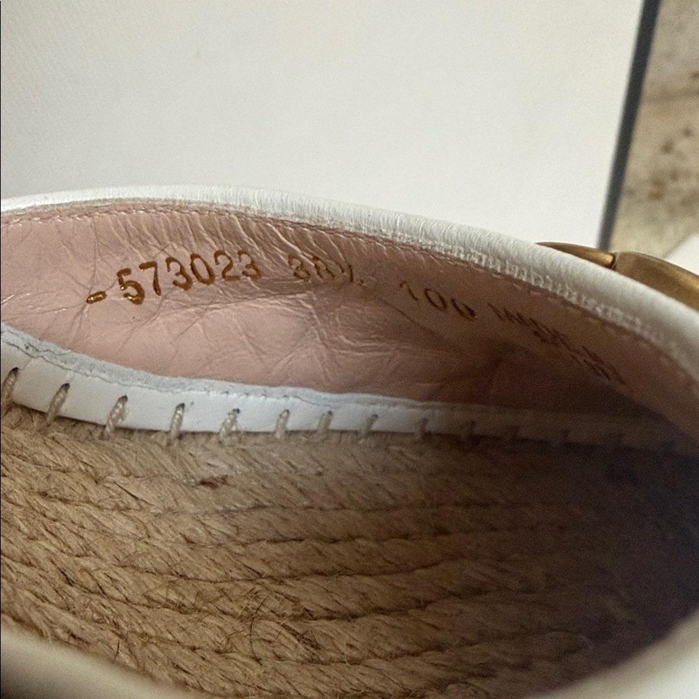 NEW GUCCI White Leather Marmont GG Charlotte Espadrille Wedge Sandals 38.5 - Picture 11 of 17